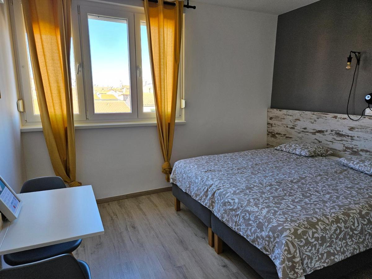 Nora Rooms Zára Kültér fotó
