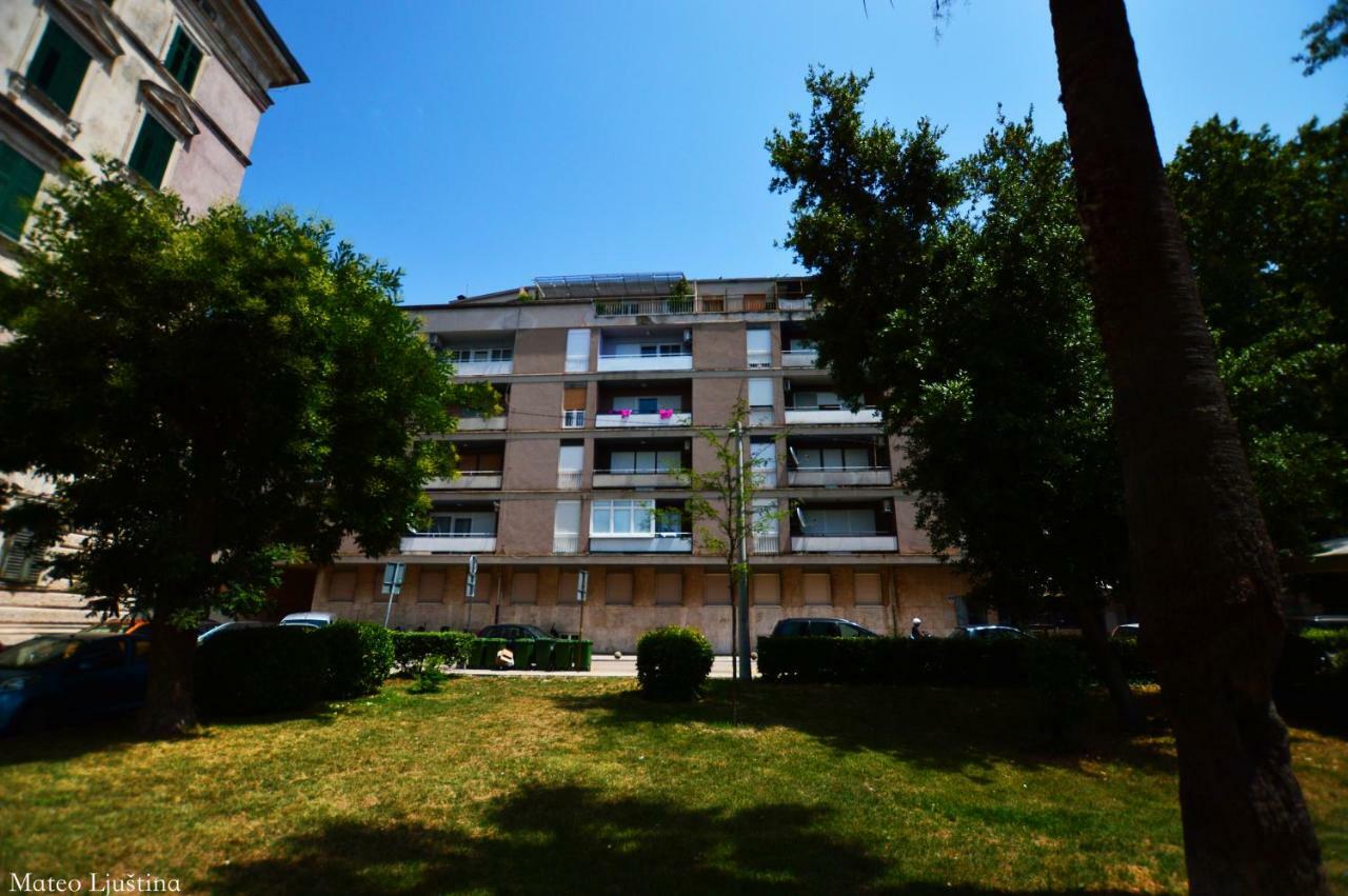 Nora Rooms Zára Kültér fotó